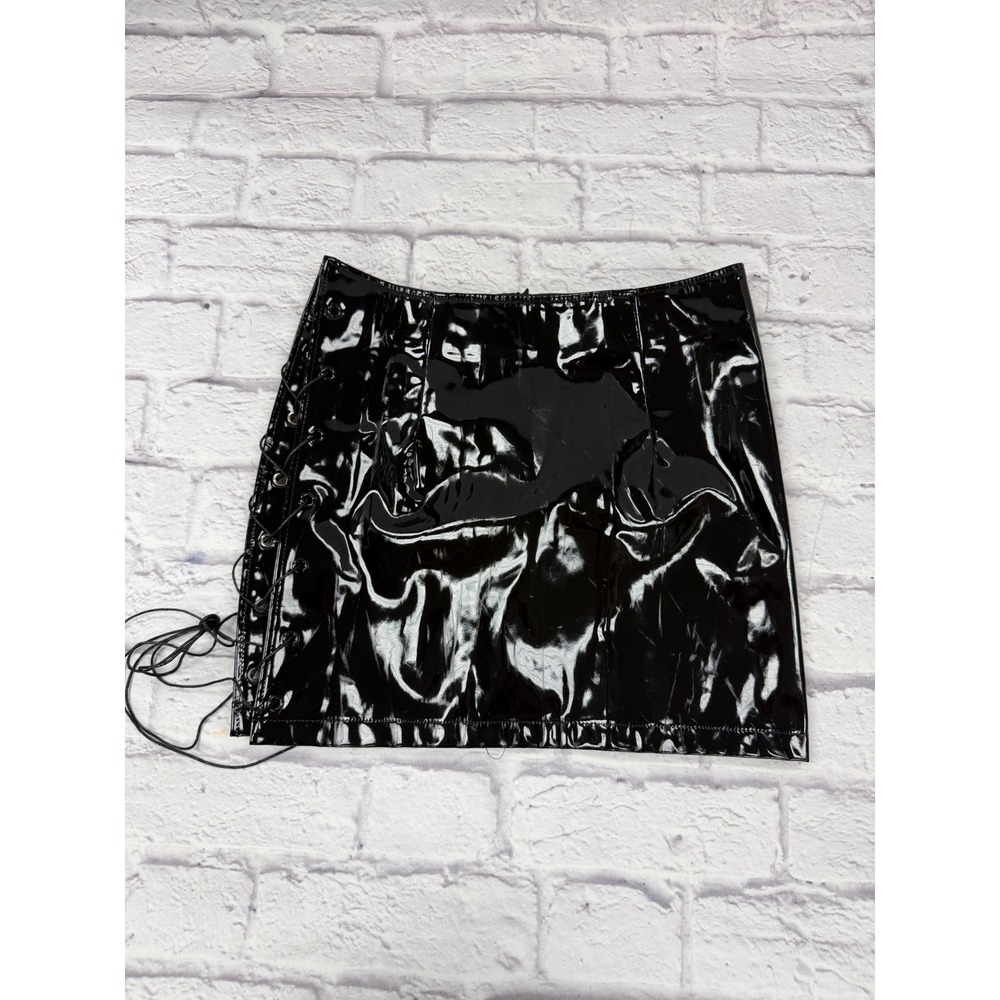 Danielle Guizio Devoiler Black Vinyl Patent Mini Skirt Lace Up Side Sexy Sz M - Picture 11 of 11